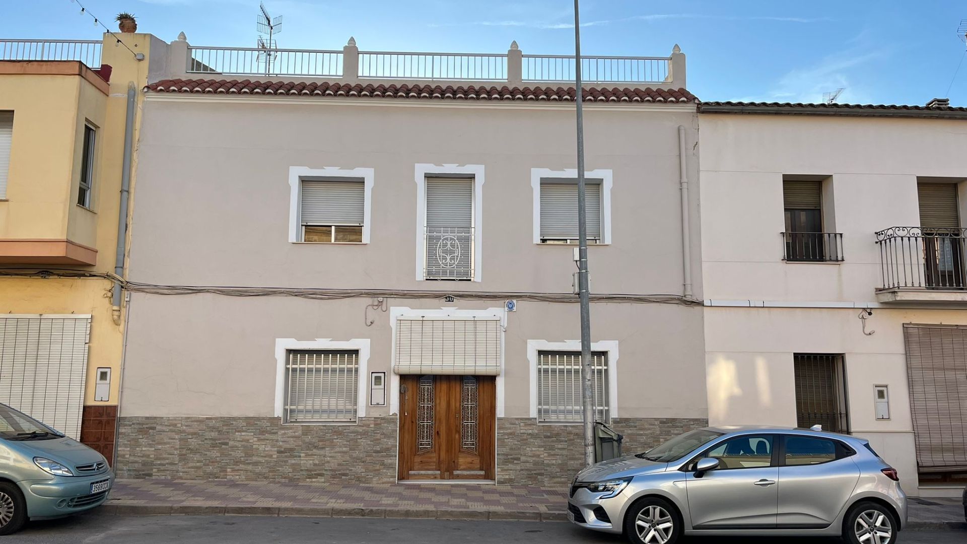 Vista exterior de Finca rústica en venda en Alberic amb Jardí privat, Terrassa i Traster