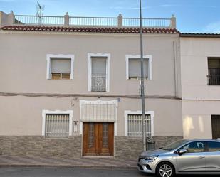 Vista exterior de Finca rústica en venda en Alberic amb Jardí privat, Terrassa i Traster