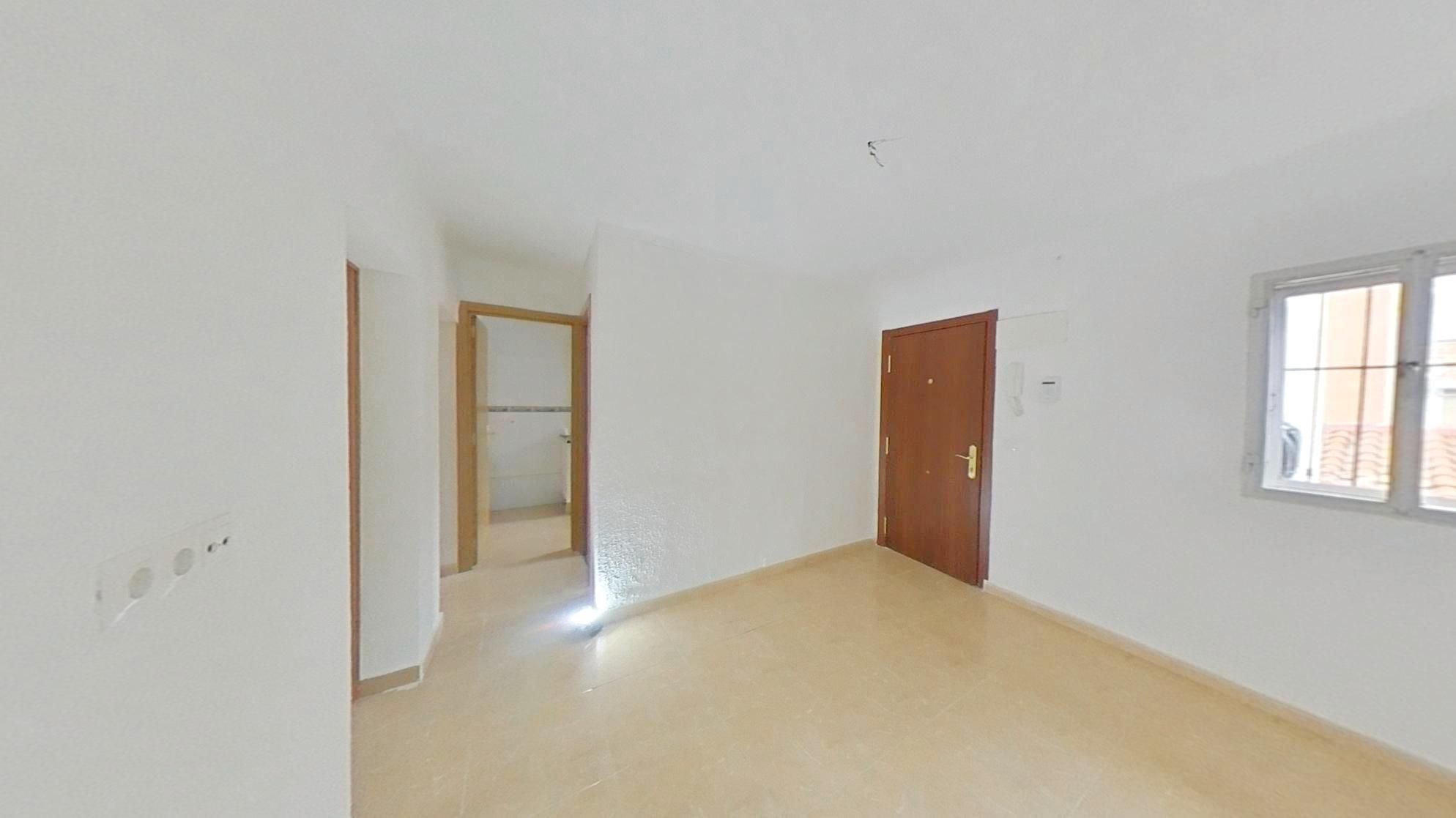Flat to rent in Portazgo