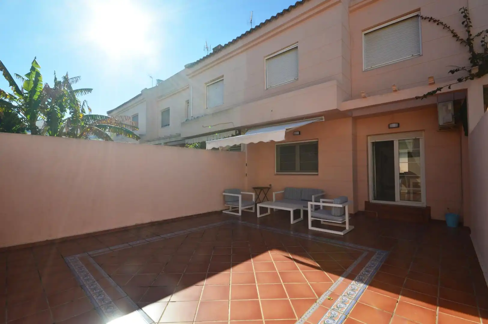 Terraza de Casa adosada en venta en El Puerto de Santa María con Aire acondicionado, Calefacción y Jardín privado