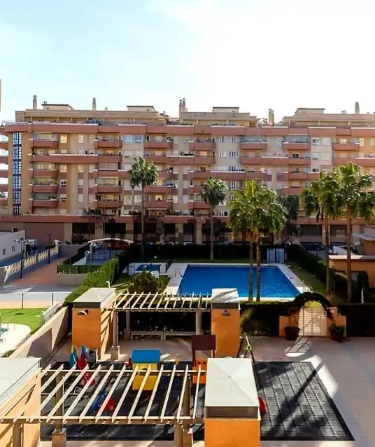 Flat with pool for sale in Calle Pilar Lorengar, imagen 2