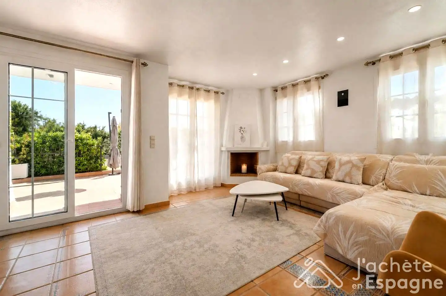 Casa bifamiliare con piscina in vendita a Calle Barcelona, imagen 3