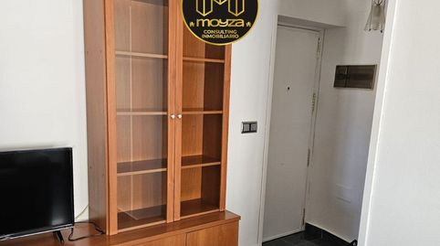 Foto 2 de Piso en venta en Peñamefecit - Avda Barcelona, Jaén Capital