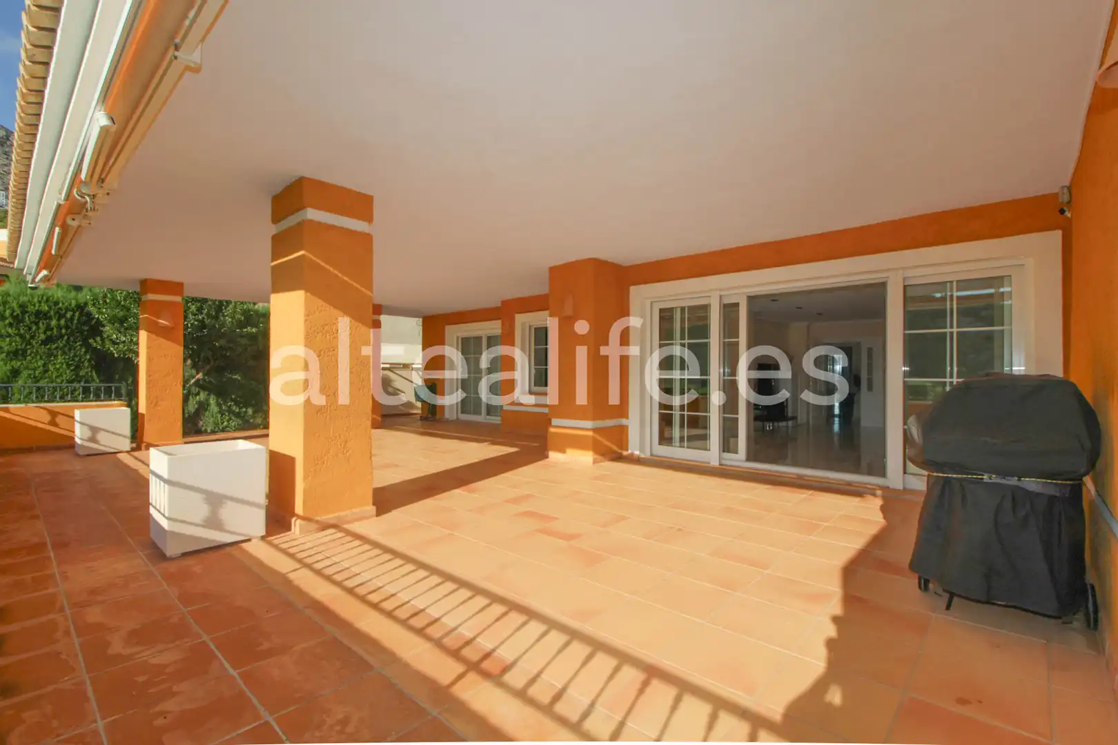Vista exterior de Apartamento en venta en Altea con Aire acondicionado, Calefacción y Jardín privado