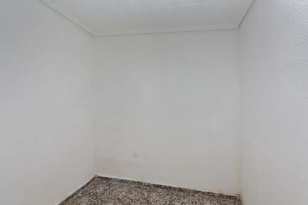 Erdgeschoss zum Verkauf in Valencia