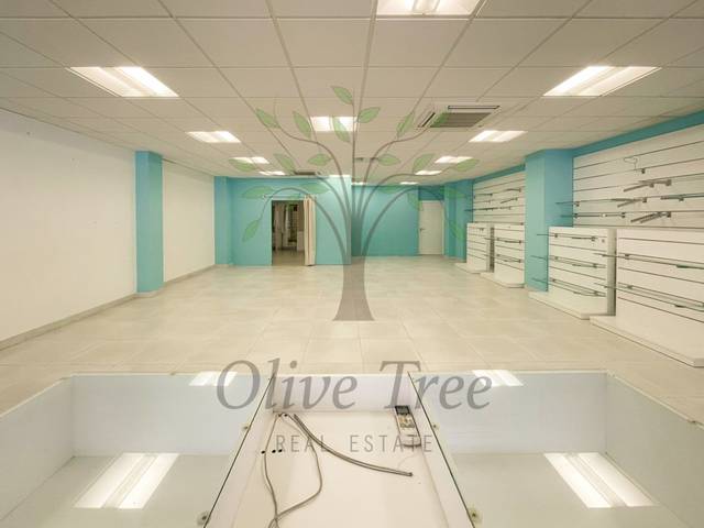 Local comercial en Alquiler en Sant Carles