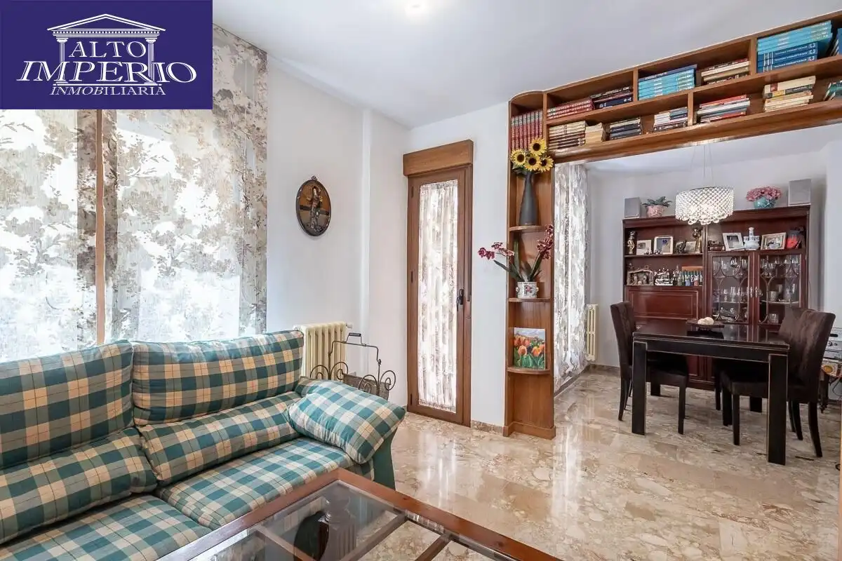 Piso con terraza en venta en Pasaje Conde Alcalá 2, imagen 3