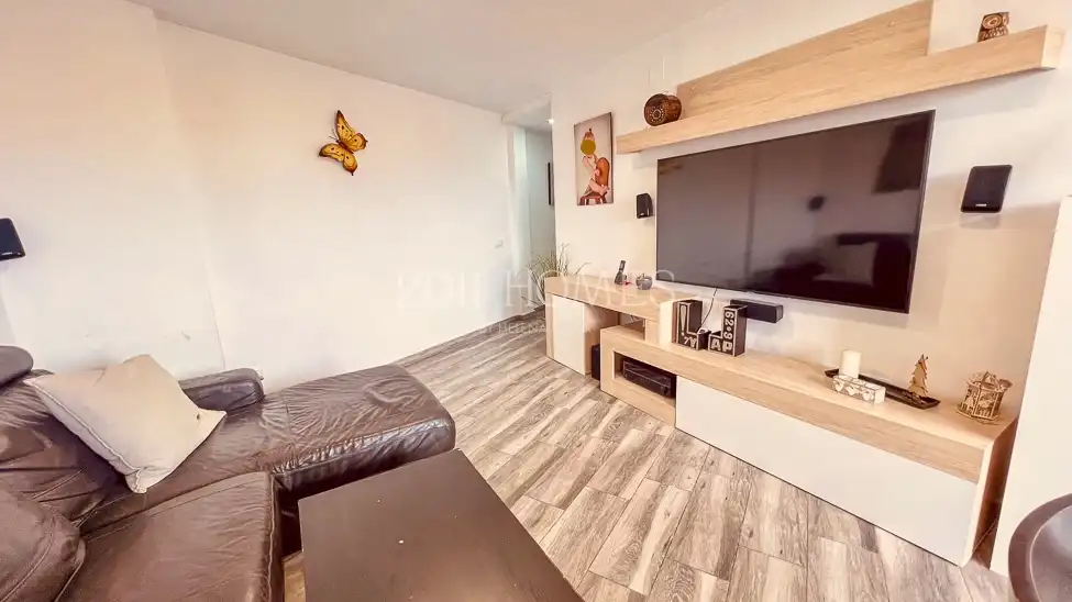 Living room of Flat for sale in Málaga  with Air Conditioner, Private garden and Balcony