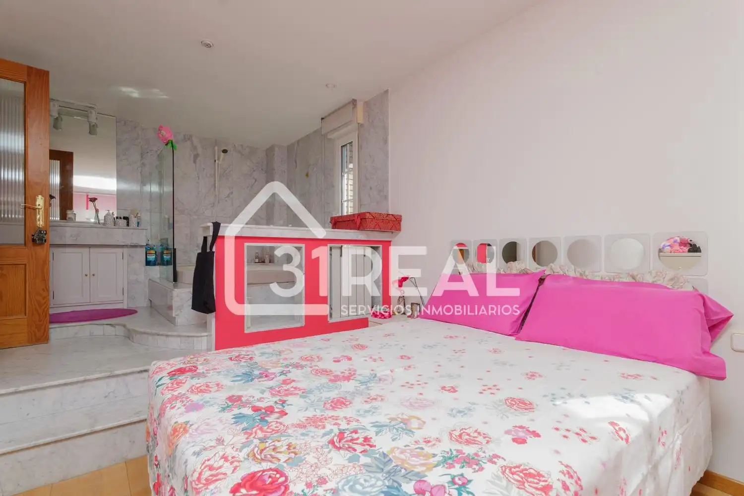 Habitación de Casa o chalet en venta en Madrid con Aire acondicionado, Calefacción y Jardín privado