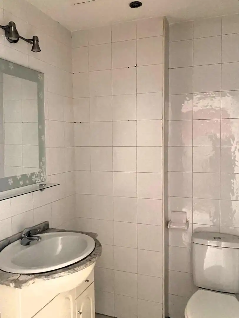 Bathroom of Flat for sale in Sevilla  with Terrace