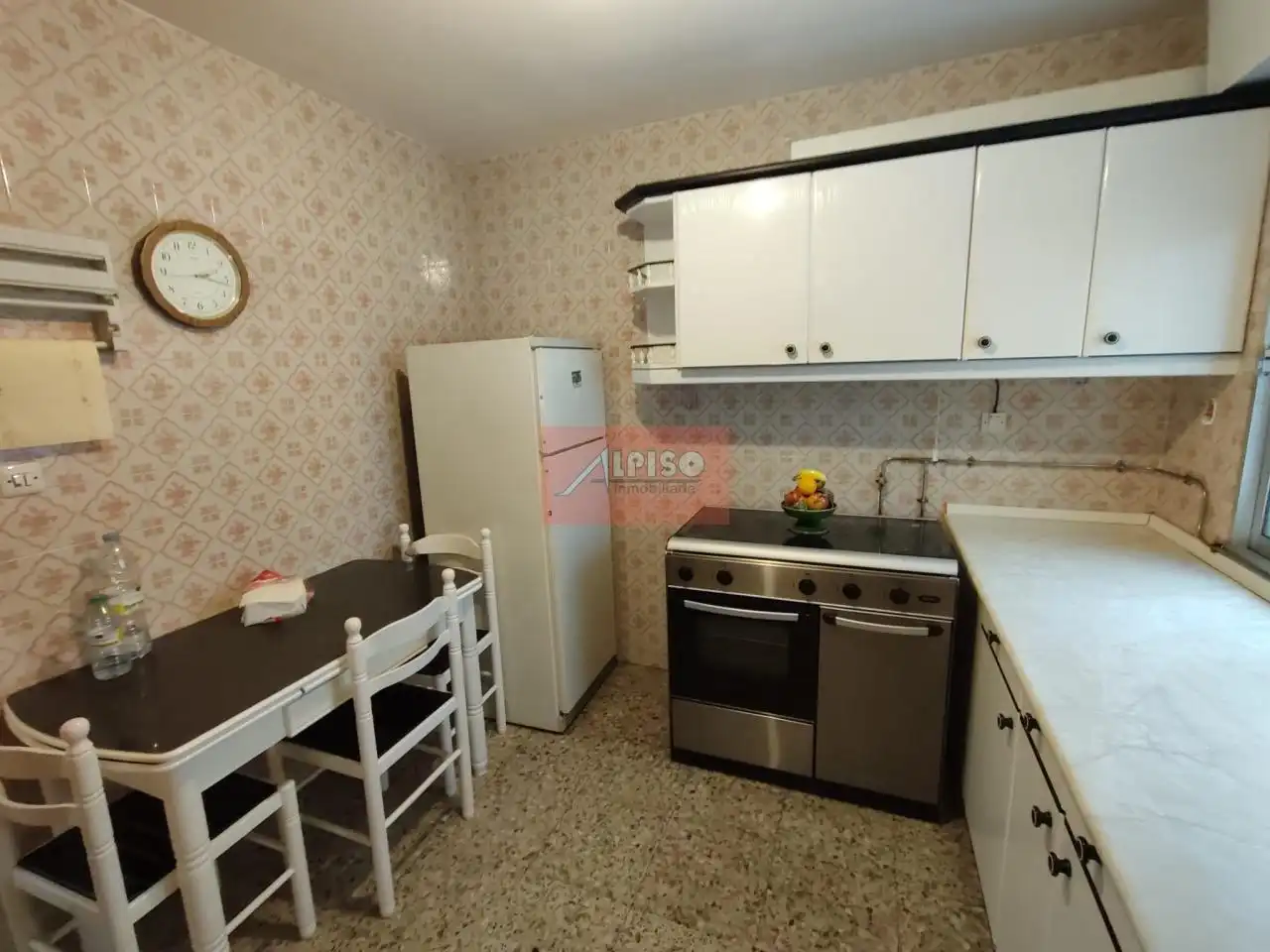 Kitchen of Flat for sale in Ourense Capital   with Heating, Storage room and Furnished