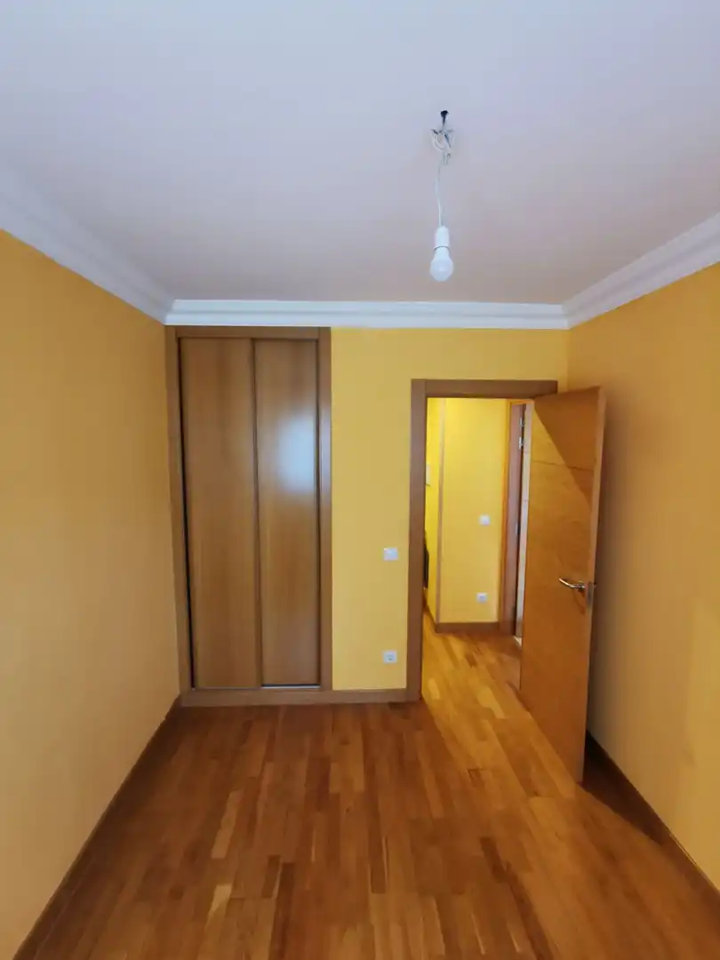 Dormitori de Apartament de lloguer en Villamediana de Iregua amb Aire condicionat, Calefacció i Terrassa