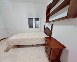 Bedroom of Flat to share in  Madrid Capital  with Heating, Terrace and Balcony