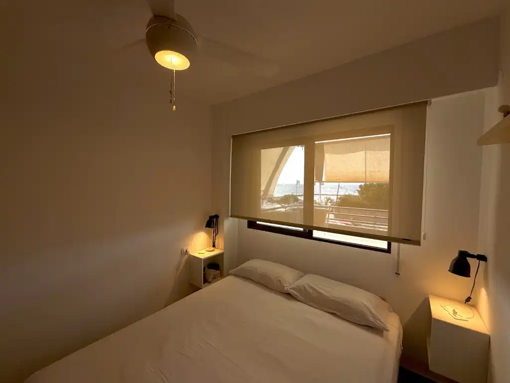 Bedroom of Apartments for rent in Els Terrers