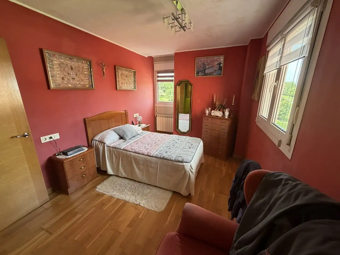 Habitación de Piso en venta en Avilés con Calefacción, Parquet y Trastero