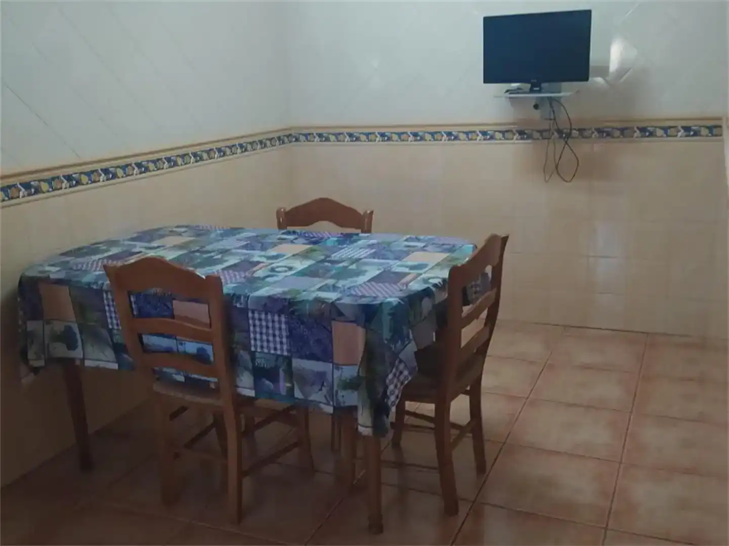 Menjador de Casa adosada en venda en Deltebre amb Aire condicionat i Balcó