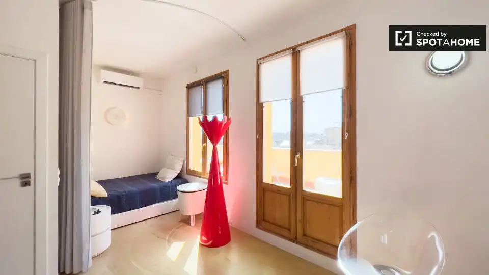 Piso con terraza en alquiler en Ciutat Vella, imagen 10