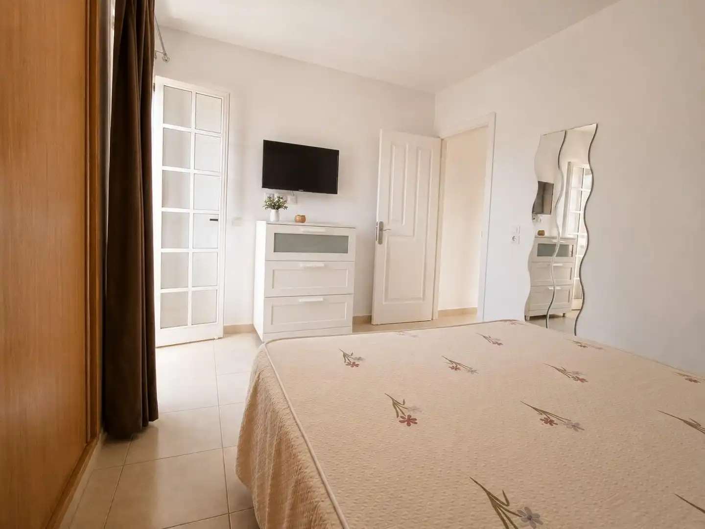Dormitori de Casa o xalet de lloguer en San Bartolomé de Tirajana amb Aire condicionat, Terrassa i Piscina comunitària