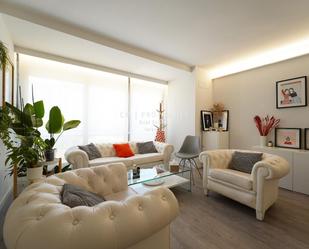 Living room of Office to rent in  Valencia Capital  with Air Conditioner, Heating and Furnished