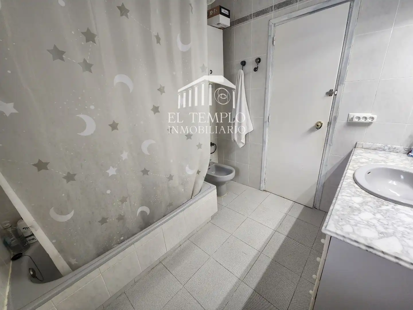 Baño de Piso en venta en Onil con Terraza