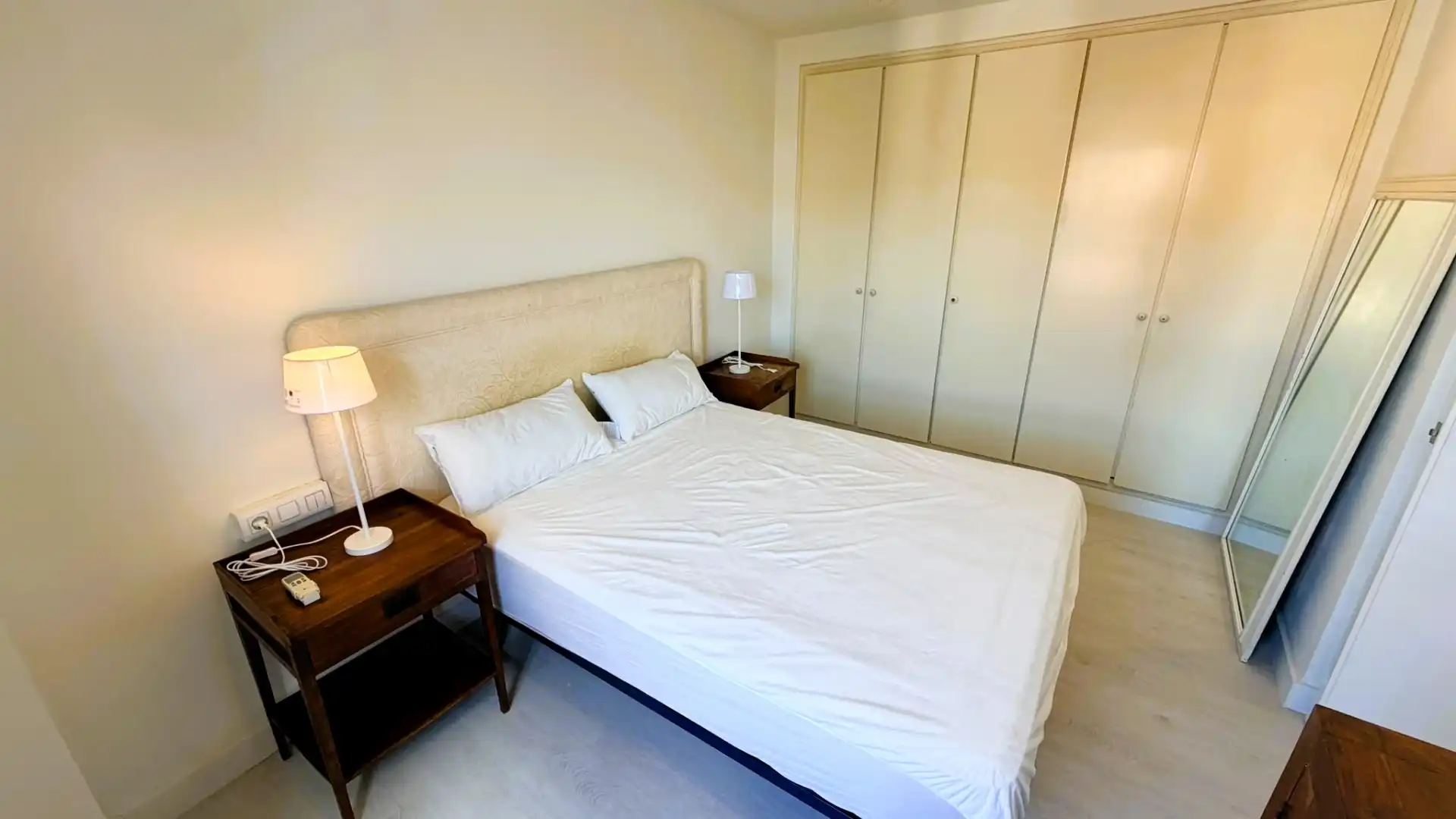 Habitación de Dúplex de alquiler en Ciutat Vella 
