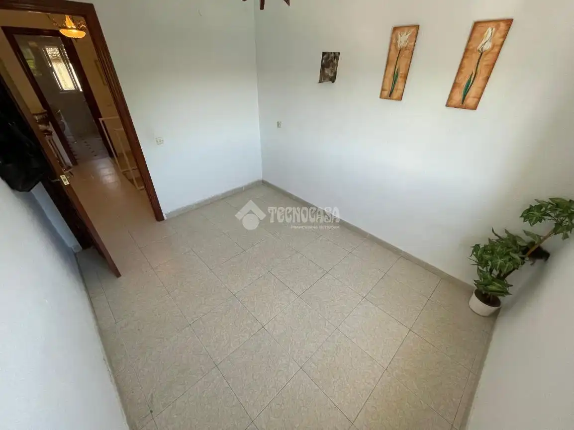 Casa adosada en venta en Badajoz con Aire acondicionado