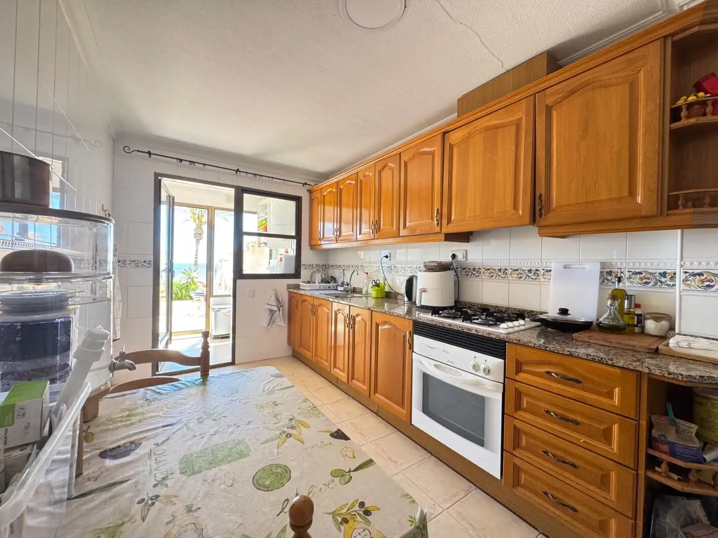 Kitchen of Ground floor for sale in El Campello  with Air Conditioner, Private garden and Community pool