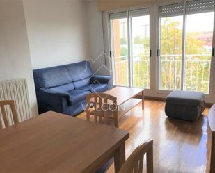 Sala d'estar de Apartament de lloguer en Burgos Capital amb Calefacció, Parquet i Terrassa