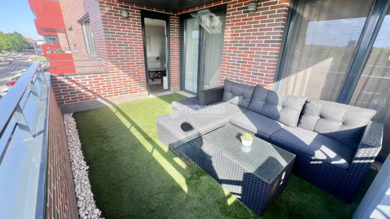 Terraza de Piso en venta en Alcalá de Henares con Terraza