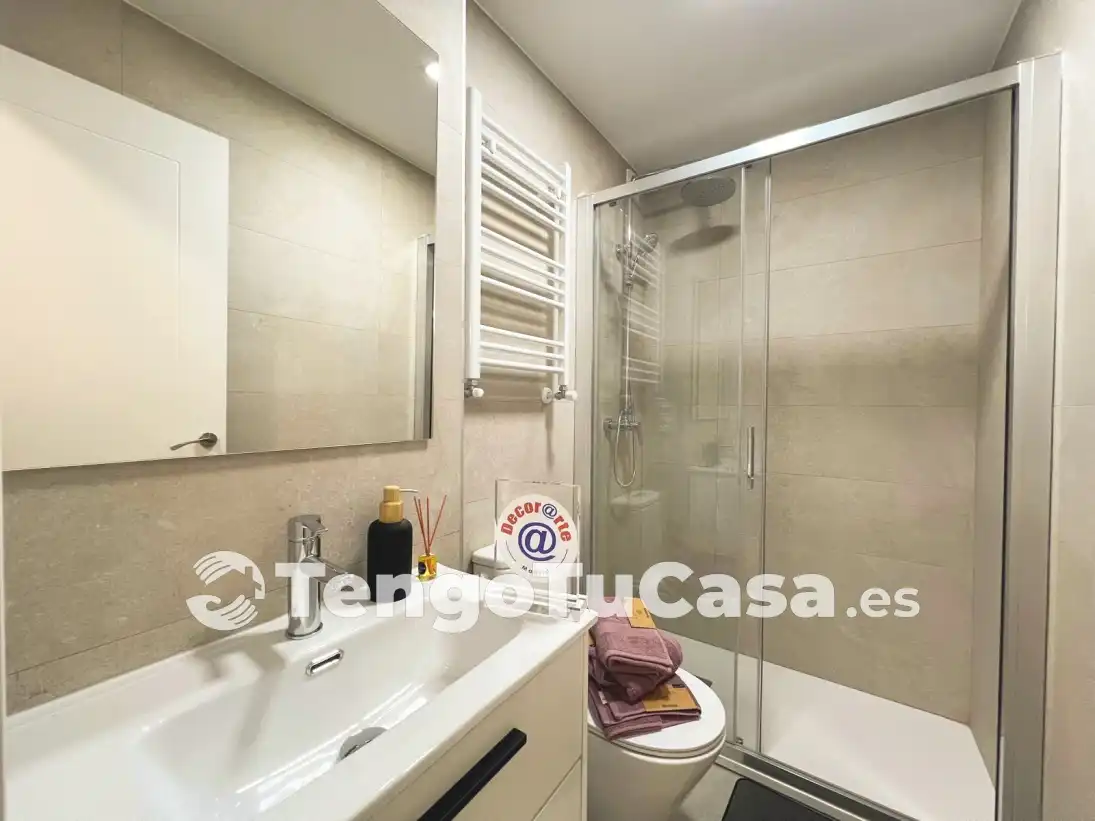 Baño de Piso en venta en Madrid con Aire acondicionado, Calefacción y Parquet