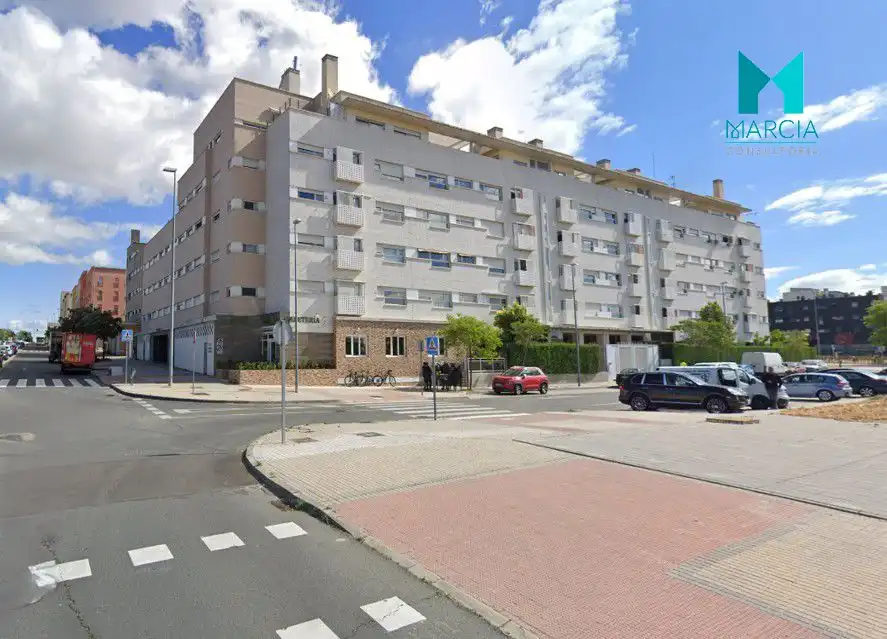 Parking to rent in Prado Santo Domingo - Ensanche