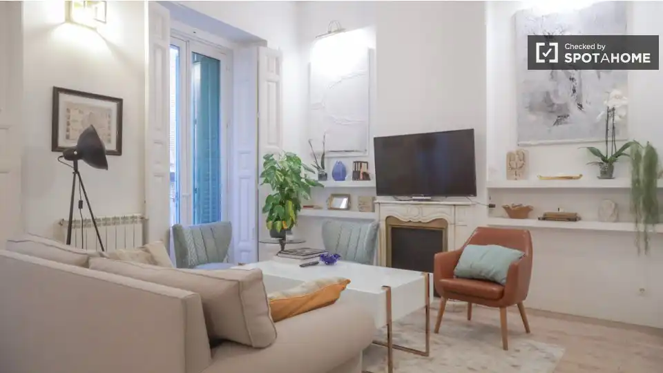 Habitación en Universidad - Malasaña