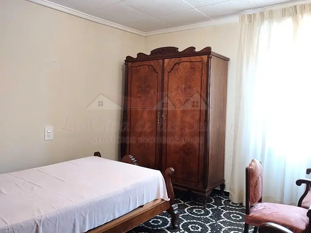 Schlafzimmer von Wohnung zum Verkauf in Sax