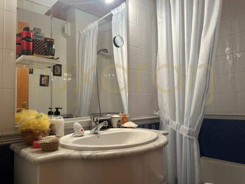 Baño de Apartamento en venta en Alt Àneu