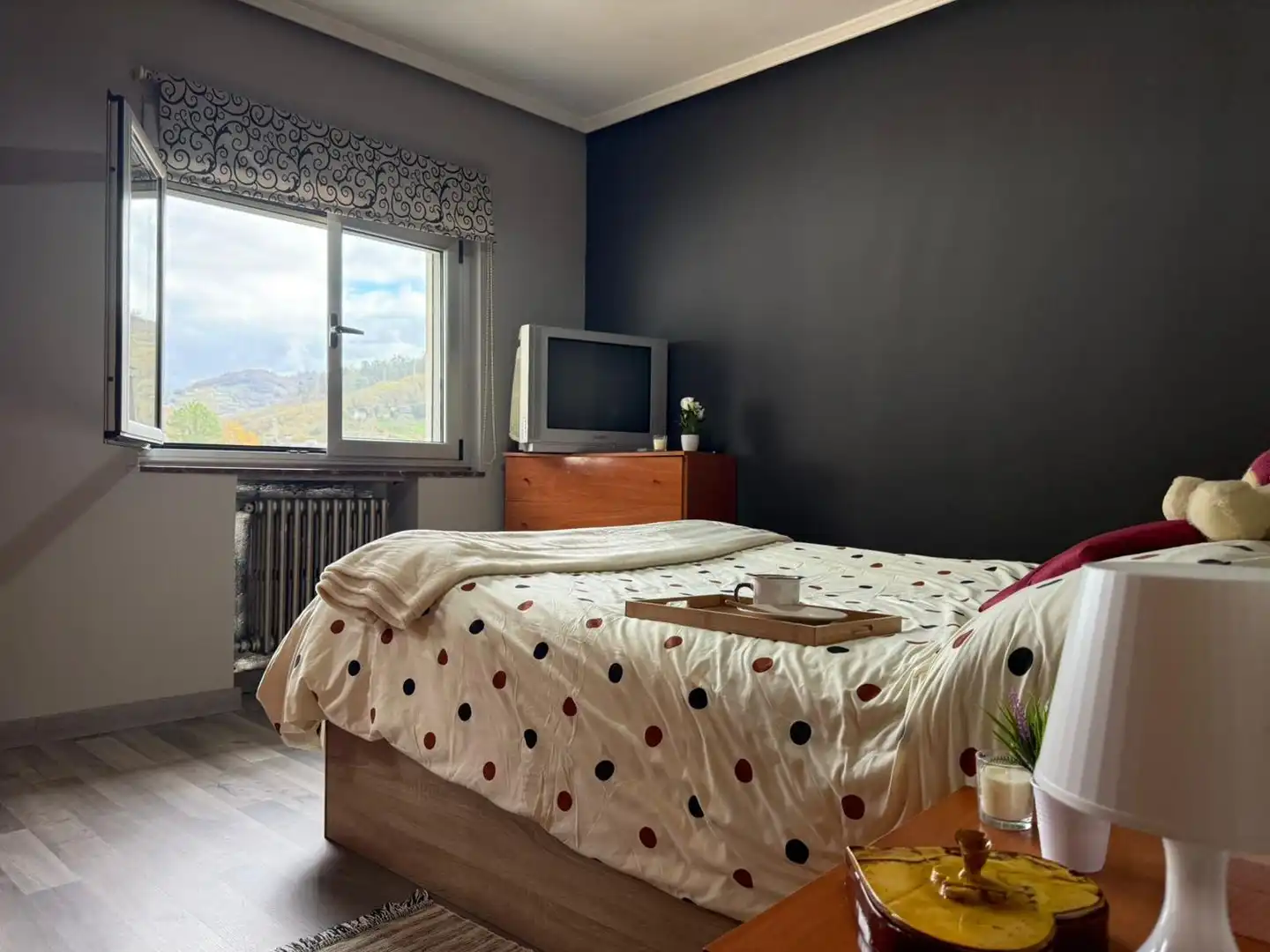 Schlafzimmer von Wohnung zum Verkauf in Mieres (Asturias) mit Heizung, Terrasse und Schwimmbad