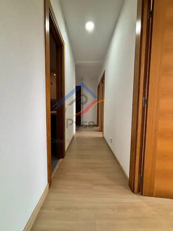Flat for rent in Avenida de los Castros, Los Castros