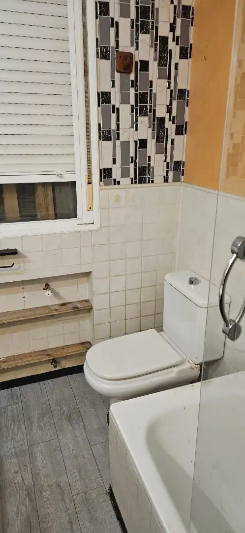 Bany de Casa o xalet en venda en Villar del Olmo amb Jardí privat i Piscina