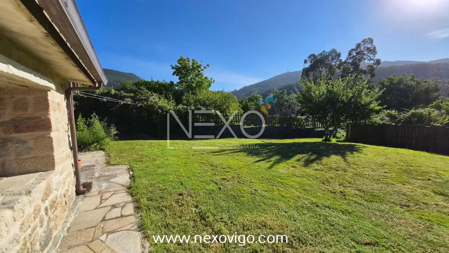 Casa o chalet en venta en Moaña con Jardín privado, Terraza y Amueblado