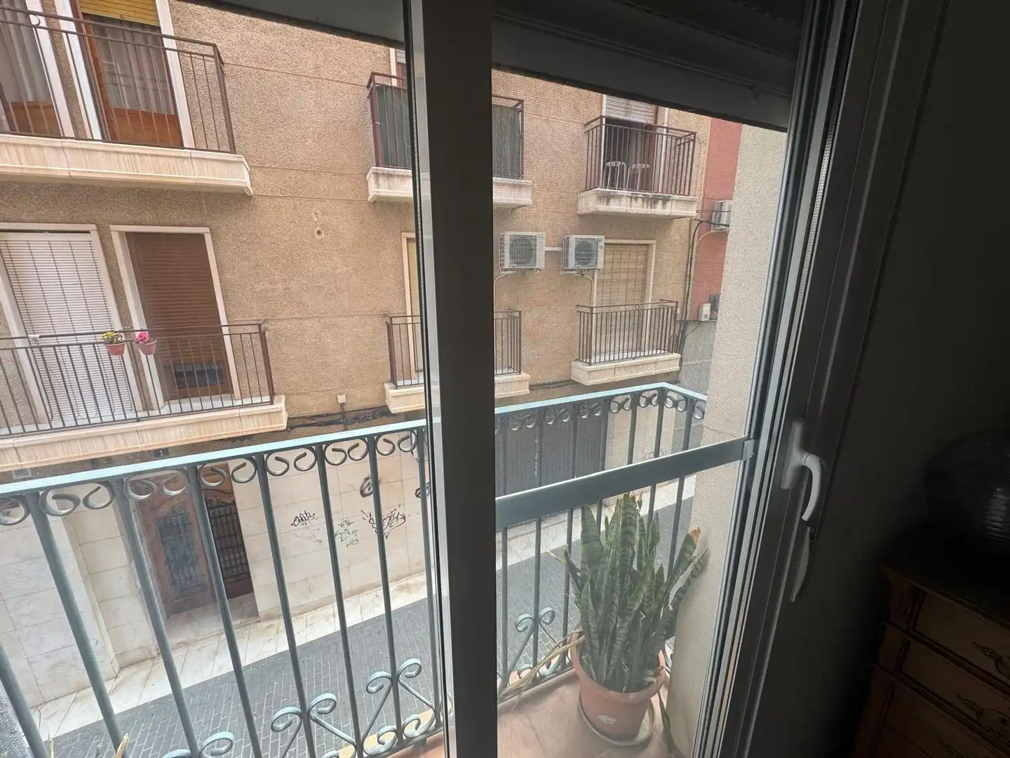 Terrasse von Wohnung zum Verkauf in Aspe mit Klimaanlage, Heizung und Abstellraum
