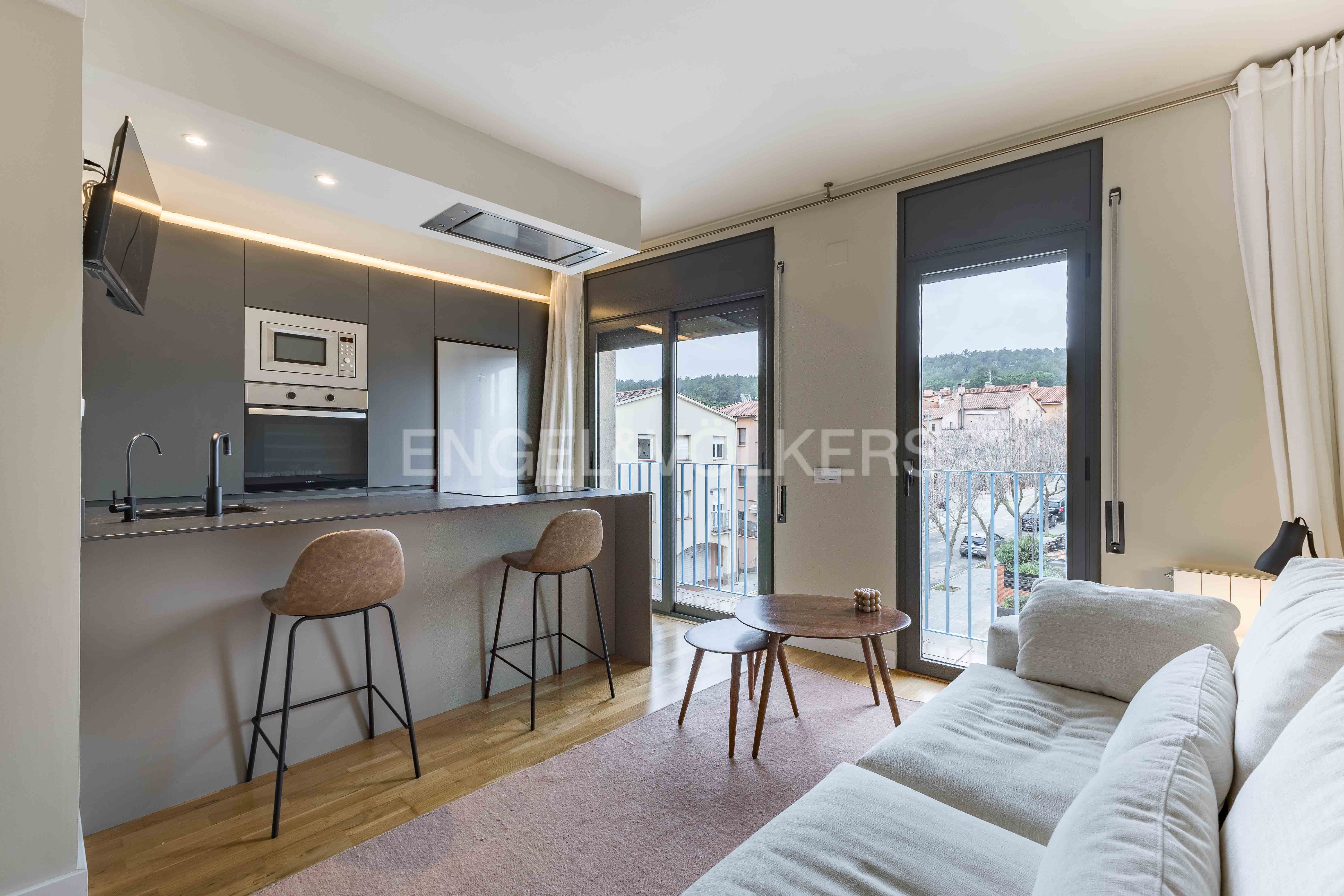 Living room of Duplex for sale in Begues  with Air Conditioner, Heating and Parquet flooring