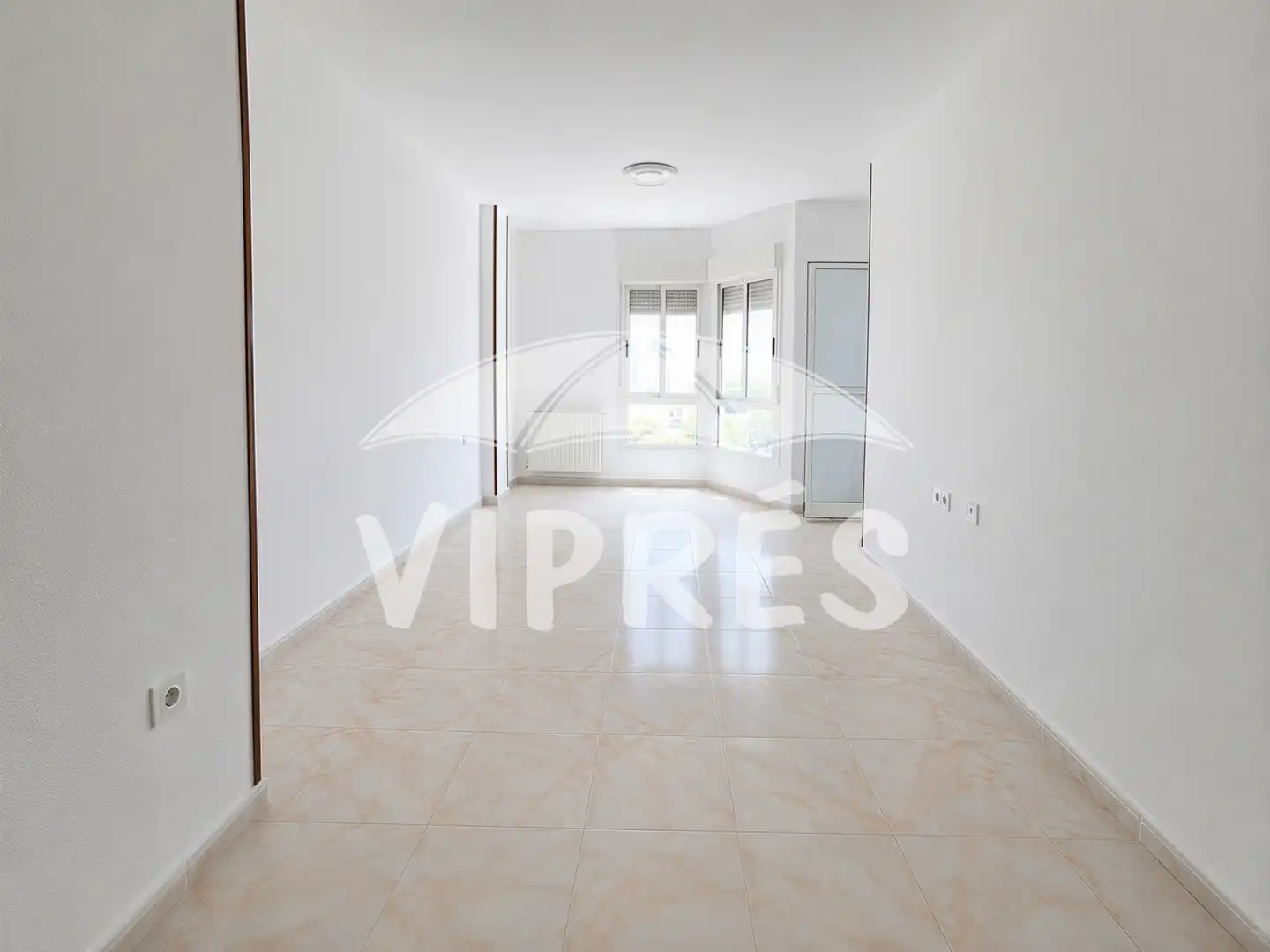 Wohnung zum Verkauf in Cáceres mit Heizung und Abstellraum