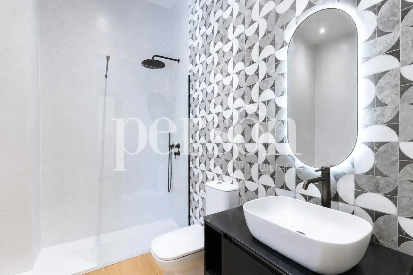 Bathroom of Houses for rent in Godella  with Air Conditioner, Heating and Private garden