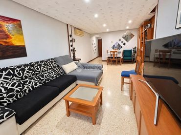 Wohnung mit Balkon zum Verkauf in Rbla. de Ponent Nº5 ESC