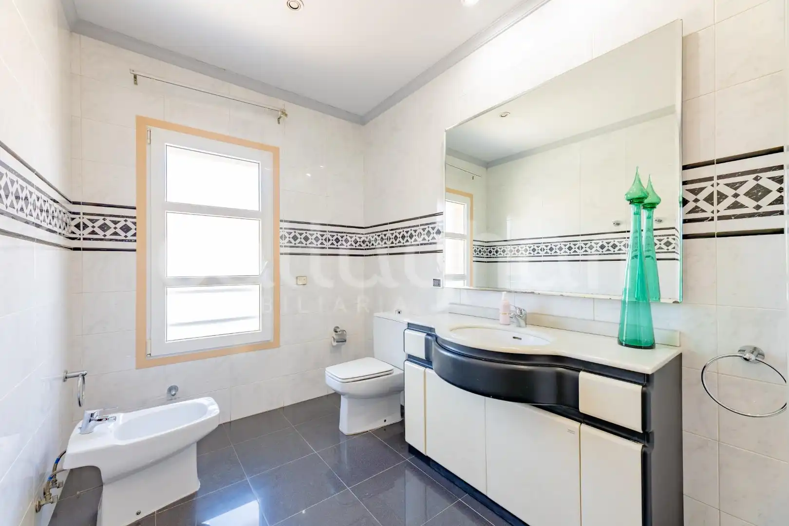 Bathroom of Houses for sale in Godella  with Air Conditioner, Heating and Private garden
