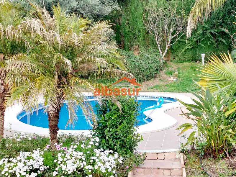 Chalet con terraza en venta en Calle Enebro 6, imagen 30