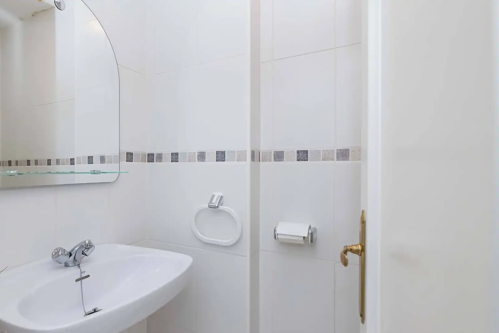 Badezimmer von Wohnung zur Miete in Benalmádena mit Klimaanlage, Terrasse und Möbliert