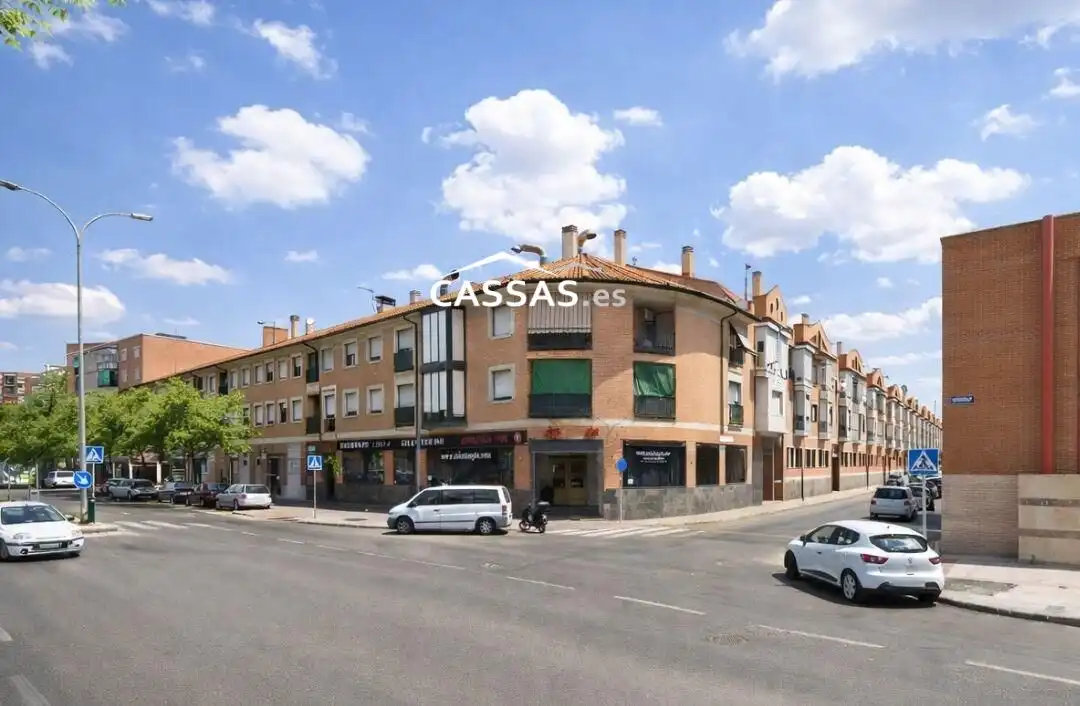 Exterior view of Flat for sale in Torrejón de Ardoz  with Heating and Parquet flooring