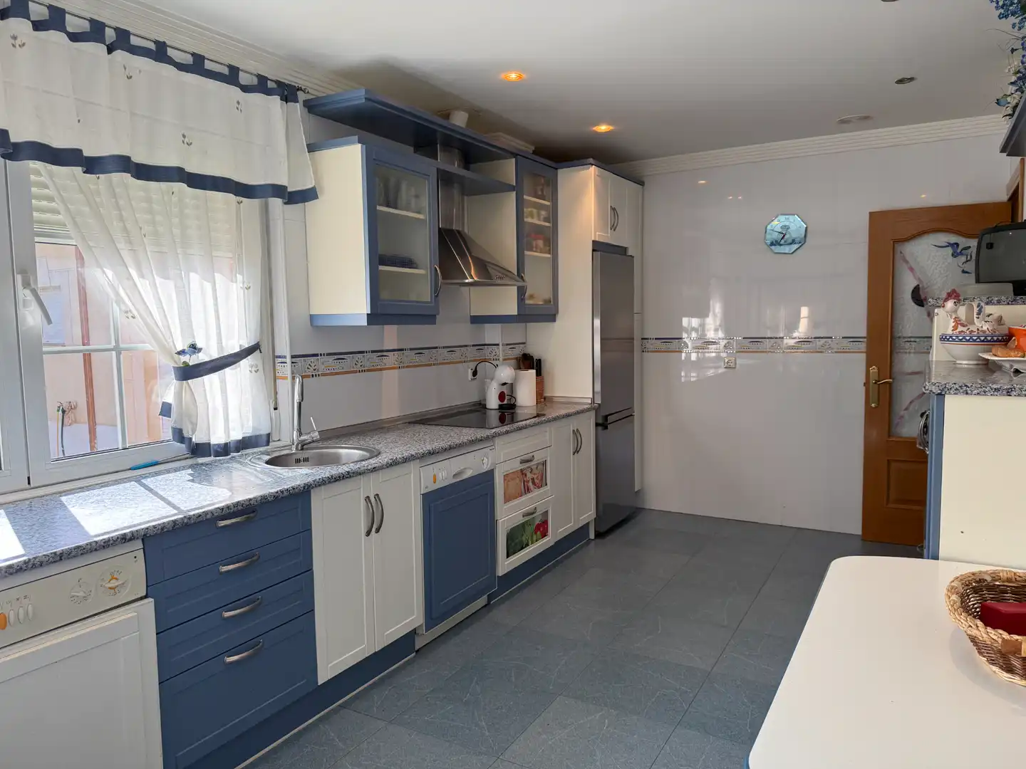 Cocina de Casa o chalet en venta en Carrión de los Condes con Aire acondicionado, Calefacción y Jardín privado