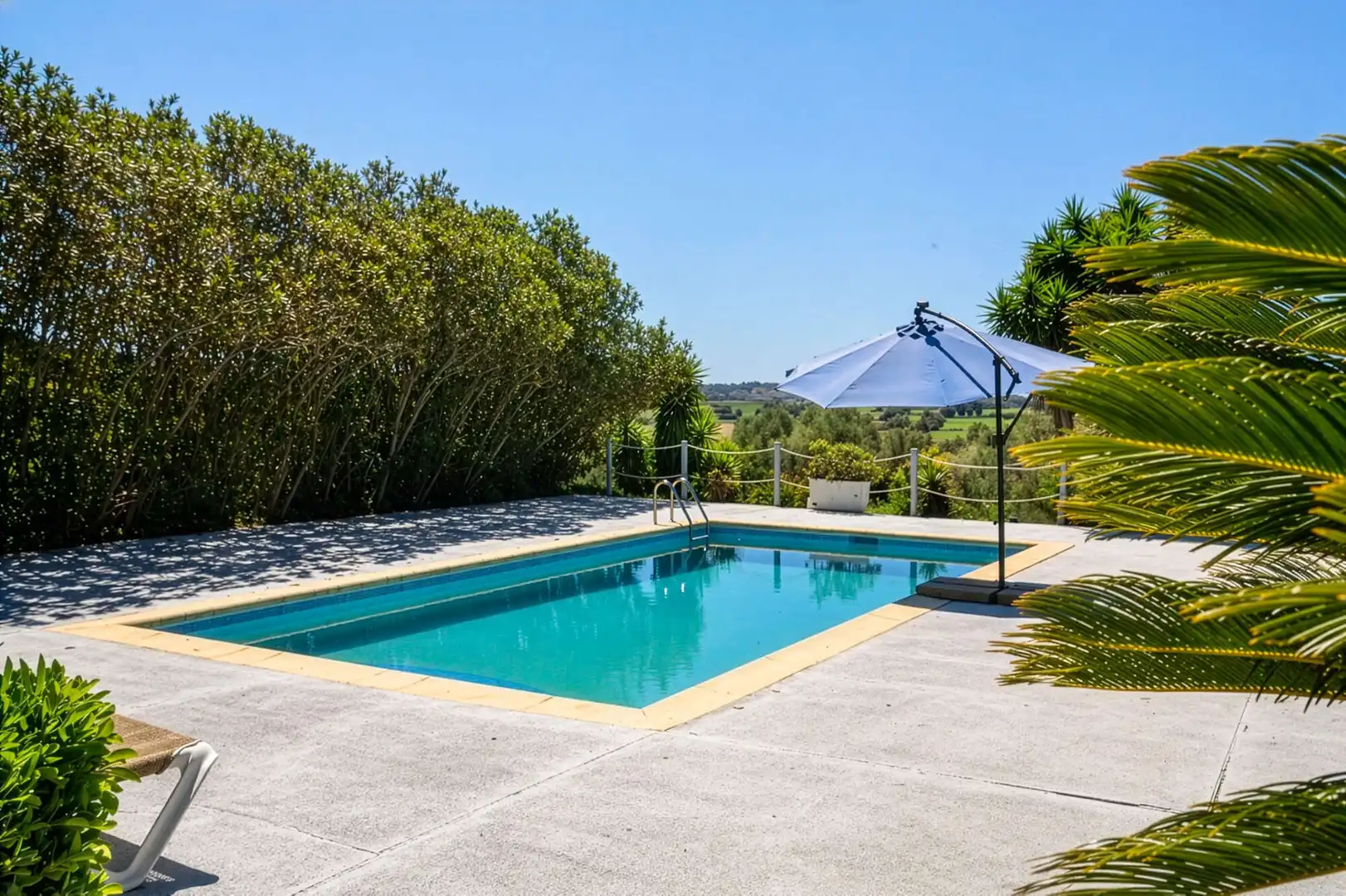 Piscina de Finca rústica en venta en Sineu con Aire acondicionado, Terraza y Amueblado
