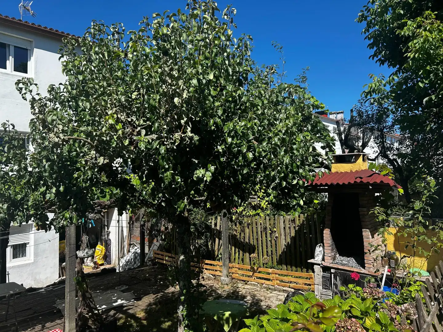 Jardí de Pis en venda en Santiago de Compostela  amb Calefacció i Terrassa